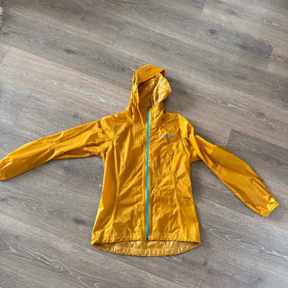 Patagonia Houdini in mustard XS
